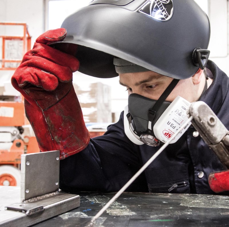 SEMIMASCARA FORCE 8 GRIS/ROJO S/FILTRO G